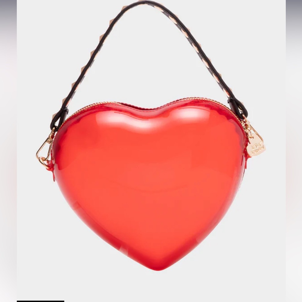 Betsey Johnson KITSCH HEART BEAT CROSSBODY RED